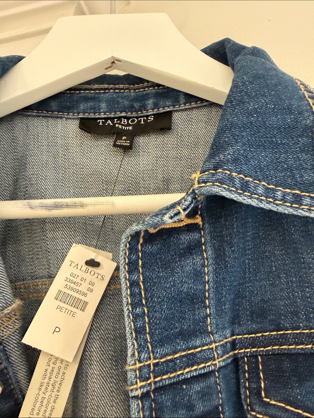 Talbots Blue Denim Jacket with Button Front - Picture 2 of 5